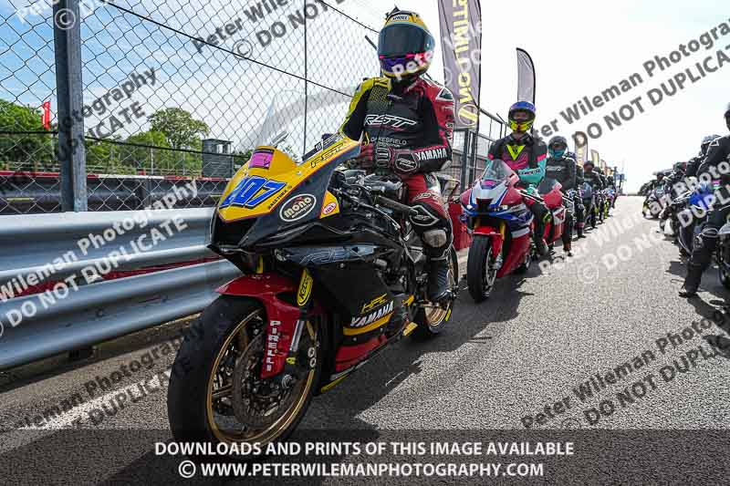 donington no limits trackday;donington park photographs;donington trackday photographs;no limits trackdays;peter wileman photography;trackday digital images;trackday photos